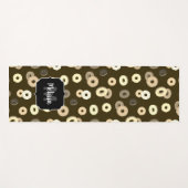 Schokolade Vanille Donuts Muster braun Monogramm Yogamatte (Vorderseite (Horizontal))