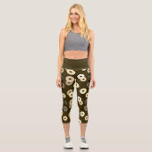 Schokolade Vanille spendet elegantes Muster braun Capri Leggings (Vorderseite)