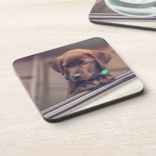Schokolade-Welpe im Auto Getränkeuntersetzer (Linke Seite)