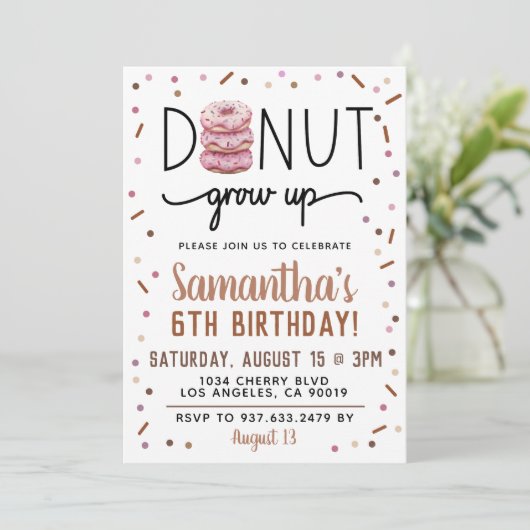 Schokolade wird zum Geburtstag eingeladen Einladung (Stehend Vorderseite)