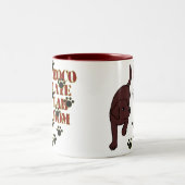 Schokoladen-Labrador-Mama Zweifarbige Tasse (Mittel)