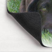 Schokoladen-Labrador-Welpe Mousepad (Ecke)