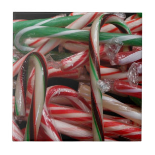 Schokoladen-Minze-Zuckerstangen Festlich Fliese