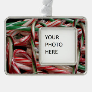 Schokoladen-Minze-Zuckerstangen Festlich Rahmen-Ornament Silber