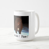 Schokoladen-Spitzwelpe auf Tasse (VorderseiteRechts)