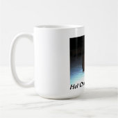 Schokoladen-Spitzwelpe auf Tasse (Links)