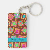 Schokoladenbraun, bunte Quilt-Patchwork-Blöcke Schlüsselanhänger (Rückseite)