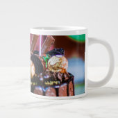 Schokoladenkuchen Geburtstagsgeburt Tasse (Rechts)