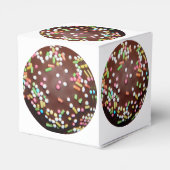 Schokoladenkuchen mit Sprinklerkorb Geschenkschachtel (Rückseite)