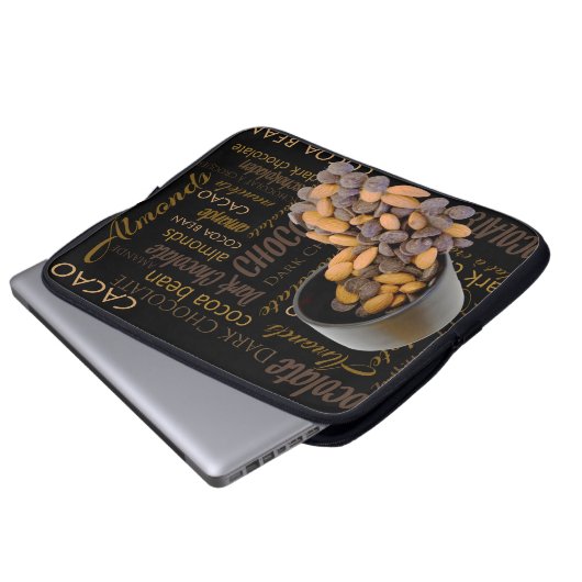 Schokoladenstücke und Mandeln Nahe Fotografie Laptopschutzhülle (Vorne Knopf)