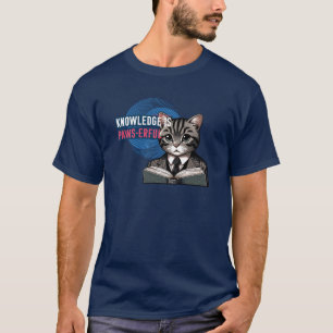 Scholarly Cat - Die puristische Mischung aus Lesen T-Shirt