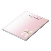 Schön in Rosa Creme-Schleife Notizblock (Rotiert)