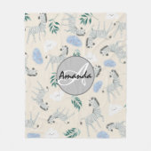 Schön mit Monogramm, rosa pastellfarbenes Kinderzi Fleecedecke (Vorderseite)