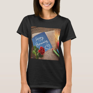 Schön und elegant T-Shirt