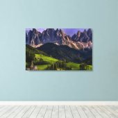 Schöne abgeschiedene einsame Kirche St Maddalena Leinwanddruck (Insitu (Holzboden))