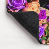 Schöne abstrakte Blumen-schwarzer Hintergrund Mousepad (Ecke)