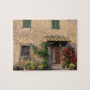 Schöne alte Zuhause mit Blume in San Gimignano Puzzle