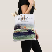 Schöne Aquarellberge und Baummonogramm Tasche (Von Nahem)