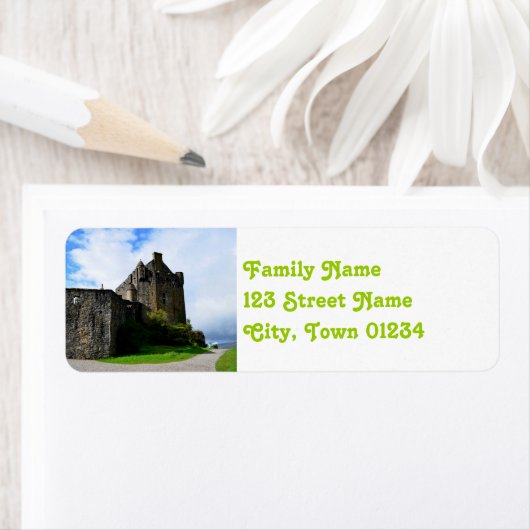 Schöne Ausblicke auf Eileen Donan (Insitu)