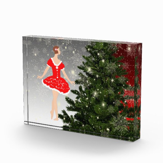 Schöne Ballerina in rotem Kleid Fotoblock (Rechts)