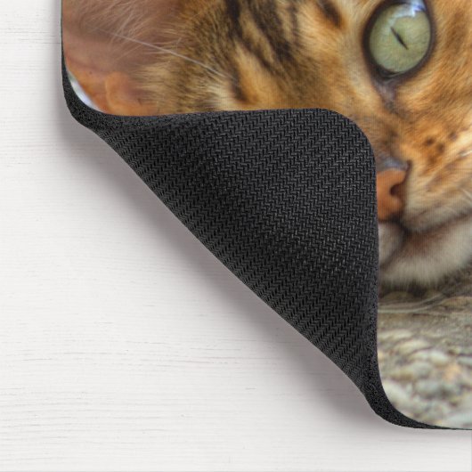 Schöne Bengalische Katze Mousepad (Ecke)