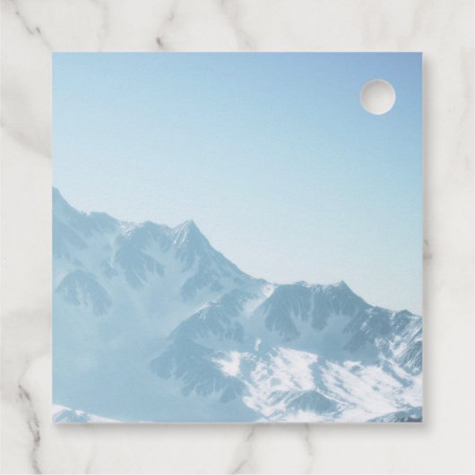 Schöne Bergfotografie Winterhochzeit Geschenkanhänger (Rückseite)