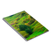 Schöne Berglandschaft im Abend Sonnenlicht. Notizblock (Rechte Seite)