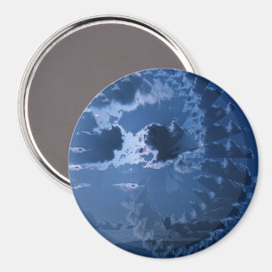 Schöne bewölkte Himmel über den Bergen.... Magnet