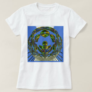 Schöne blaue afrikanische traditionelle ethnische T-Shirt