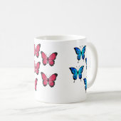Schöne, blaue Fuchsienrosa Schmetterlinge Kaffeetasse (VorderseiteRechts)