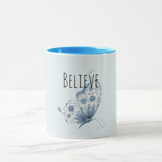 Schöne blaue Glaubeschmetterling Tasse (Zentrum)