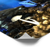 Schöne blaue Schmetterlinge im Wald Poster (Ecke)