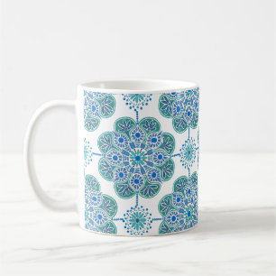 Schöne blaue und grüne Tasse
