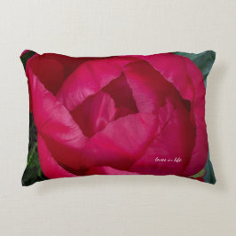 Schöne blühende Rote Peony Dekokissen