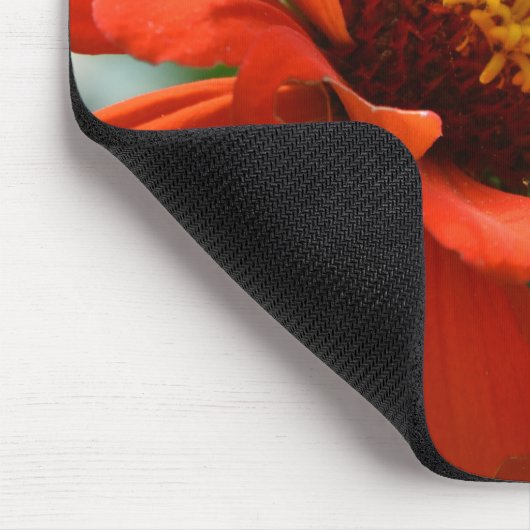 Schöne Blume mit orangefarbenen Blumen Mousepad (Ecke)