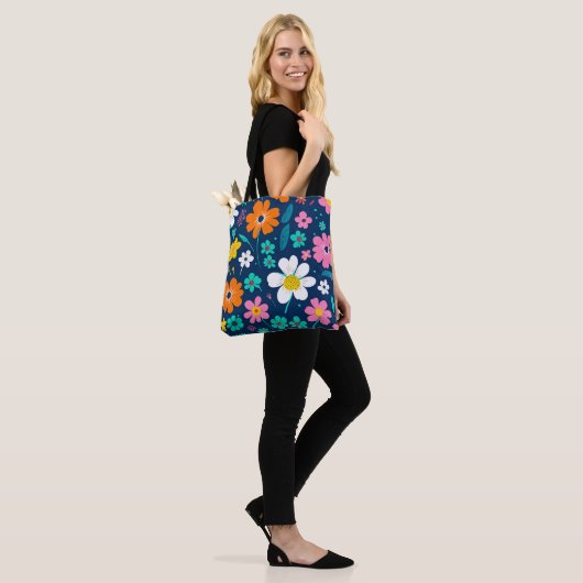 Schöne Blume Schulter Tasche (Am Model)