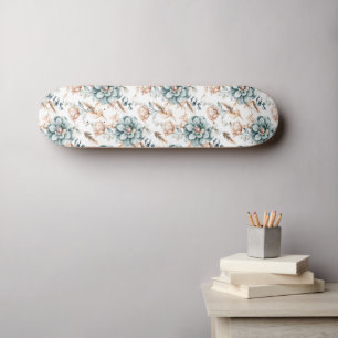 Schöne Blumen nahtlose Muster mit Vintage  Skateboard