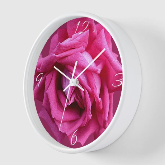 Schöne, blumengeschmückte hübsche Rosa Rose Modern Uhr (Winkel)