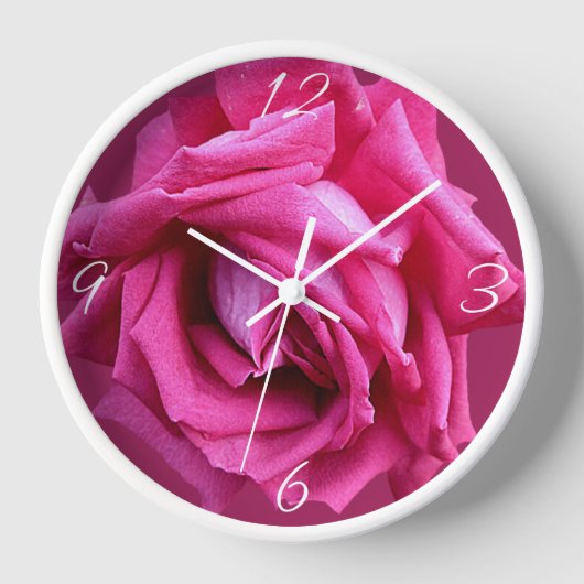 Schöne, blumengeschmückte hübsche Rosa Rose Modern Uhr (Vorderseite)