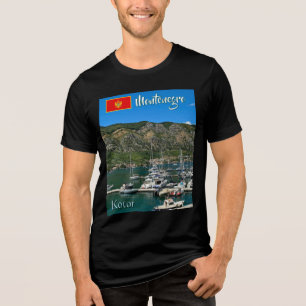 Schöne Bucht von Kotor in Montenegro Reise Tri-Blend Shirt