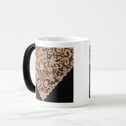 Schöne Cantu Spitze Verwandlungstasse (Vorderseite Links)