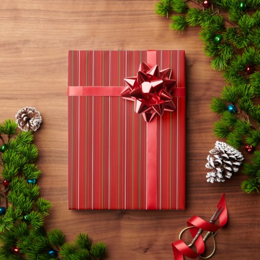 SCHÖNE CHRISTMAS RED WHITE GREEN GESCHENKPAPIER (Feiertagsgeschenk)