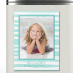 Schöne Coastal Aquamarin Beach Weihnachtskarte Magnetkarte<br><div class="desc">Wunderschönes Grün am Meer schmückt diese hübsche Weihnachtsmagnet-Karte des Fotos,  die Mele Kalikimaka,  die hawaiianische Art,  frohe Weihnachten zu sagen,  liest. Ein niedliches Strandfarbmotiv auf modischen,  individuellen Fotoapparat-Urlaubsmagneten. Schick aquamarine Wellen hinter einem hübschen,  maßgeschneiderten Foto Ihrer Kinder.</div>