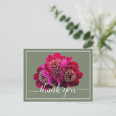 Schöne Crimson Peonies Color Background Vielen Dan Postkarte (Stehend Vorderseite)
