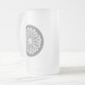 Schöne Daisy-Blume, Halftone Illustration Mattglas Bierglas (Vorderseite Links)