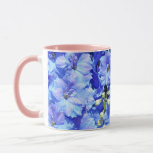 Schöne Delpinium-Blume Tasse