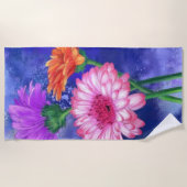 Schöne Drei-Farben-Gerberas - Migned Art Gezeichne Strandtuch (Vorderseite)