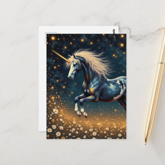 Schöne Einhorn auf der Wiese Postkarte (Vorderseite/Rückseite Beispiel)