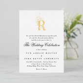 Schöne Elegante GOLD Monogram Wedding Folieneinladung (Stehend vorne)