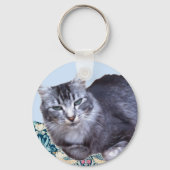 Schöne entspannte Katze Schlüsselanhänger (Rückseite)